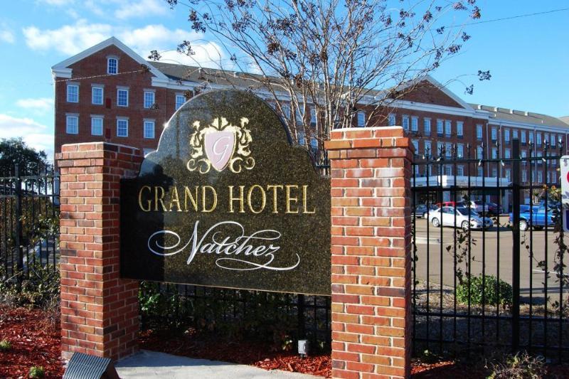 Natchez Grand Hotel On The River Buitenkant foto